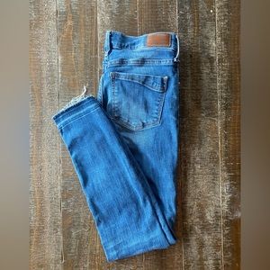 Hardly worn express mid-rise leggings jeans size #4